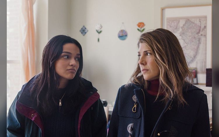 Rachel Zegler Is Marisa Tomei’s Long-Lost Daughter in First Look at Comedy Drama ‘She Gets It From Me’ (EXCLUSIVE)