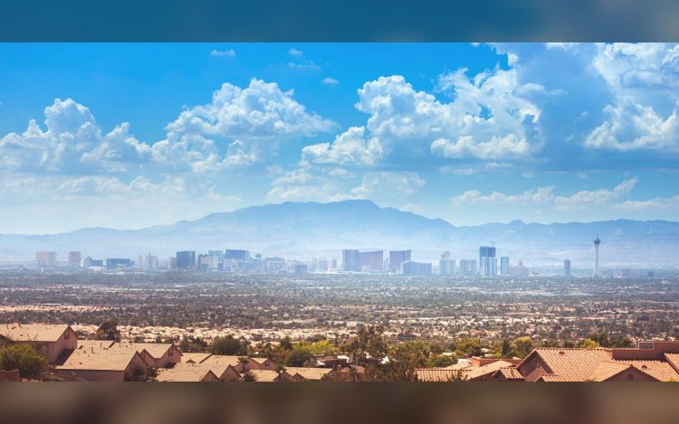 Homebuyer retreat pushes seller-buyer gap near record high in July
