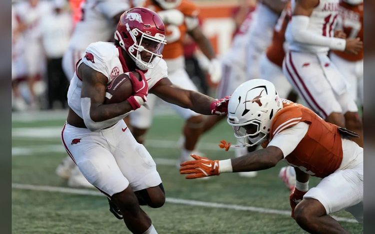 Arkansas football names starting quarterback for 2026