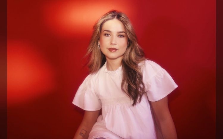 A Confident, Connected Jem Cassar-Daley Shares Her Debut Album ‘Tattoos Used To Come Off In The Pool’: Stream It Now