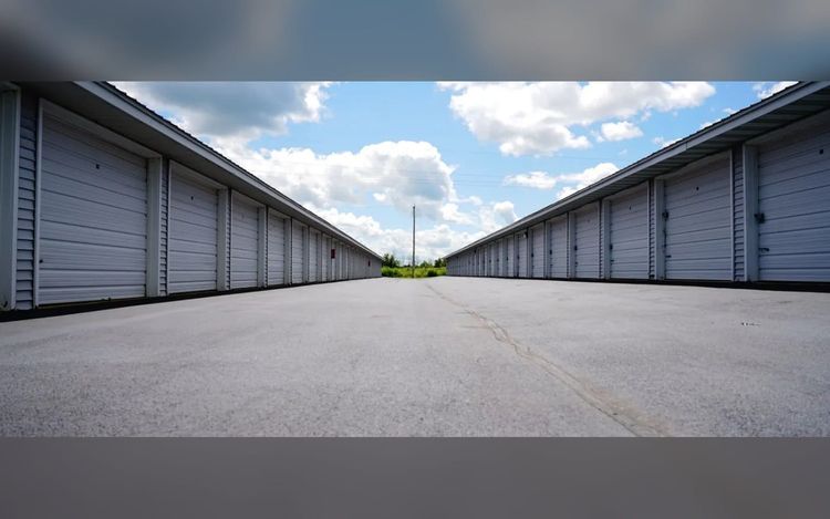 July 2026 self storage report: Rents stay flat from June, slip 1.5% annually