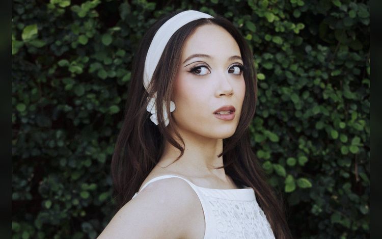 Laufey Signs With Interscope Records/ Verve Records (EXCLUSIVE)