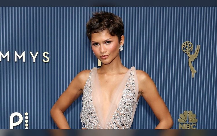 Emmys: The Red Carpet Arrivals (Updating)