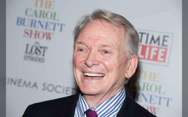 Bob Mackie, Renowned Fashion Designer to Cher, Tina Turner, Carol Burnett and More, Dies at 87