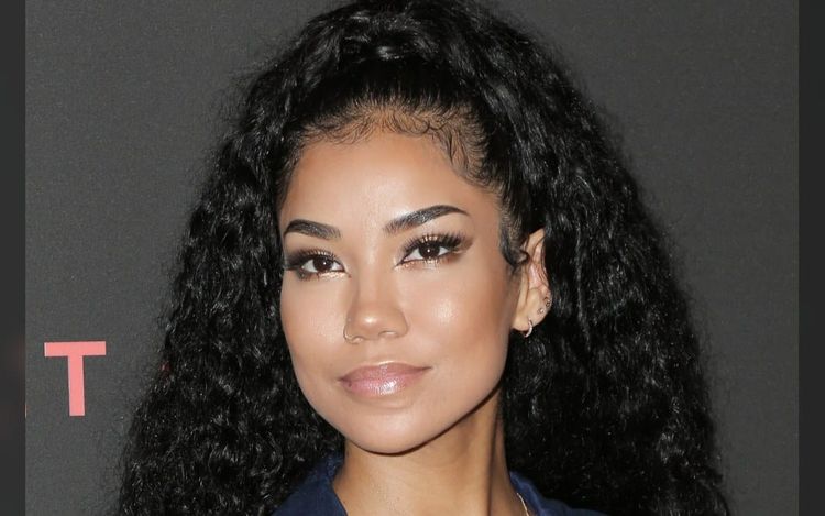 Jhené Aiko lands her first Billboard 200 No. 1