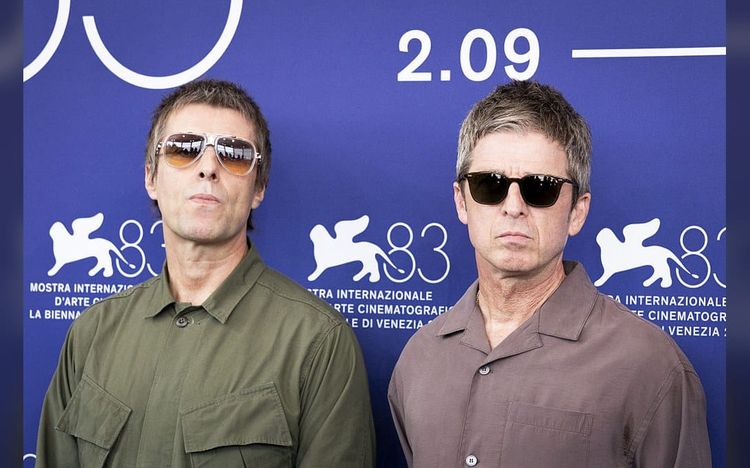‘Oasis: Don’t Look Back In Anger’ Is About “Reconciliation, Redemption, And Forgiveness”, Says Steven Knight, As Liam & Noel Hit The Lido — Venice