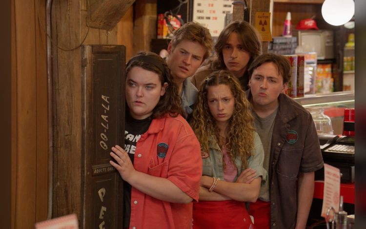 How American High Scored Big With ‘Minimum Wage’ Netflix Series While Building a Pipeline for the Next Generation of Comedians (EXCLUSIVE)