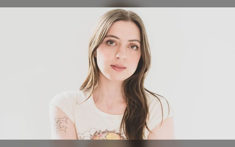 Lizzy McAlpine on New Album ‘Angel’ and Making Peace With Her Early TikTok Fame