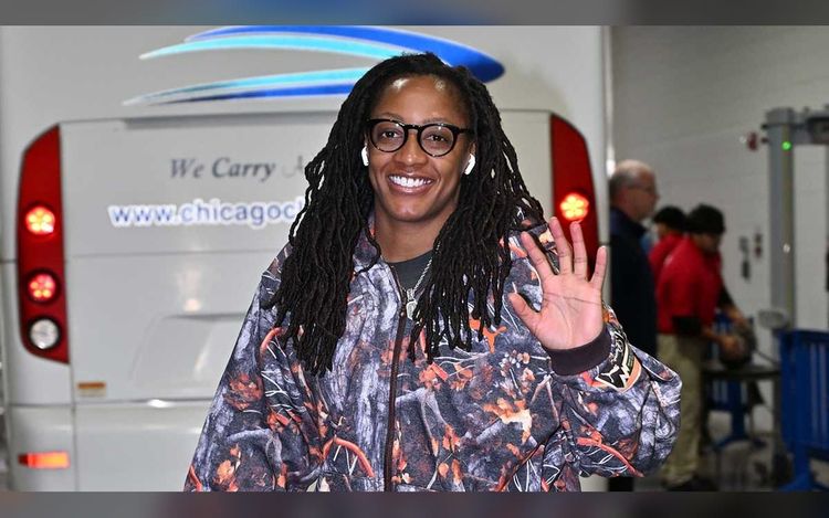 Fever news: Not Gatorade, Kelsey Mitchell gets confetti shower WNBA feat