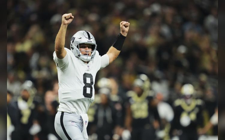 Kirk Cousins and the Raiders improve to 3-0, their best start in years, with comeback win over Saints