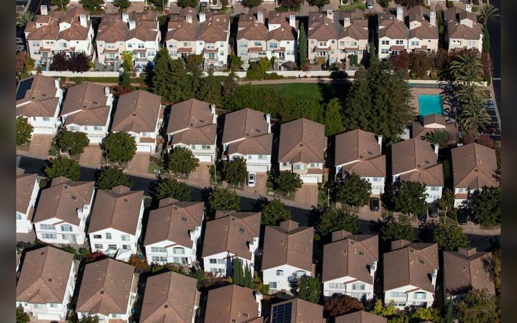 Existing home sales slide to weakest in more than a year
