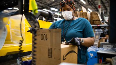 Amazon Kicking Plastic to the Curb