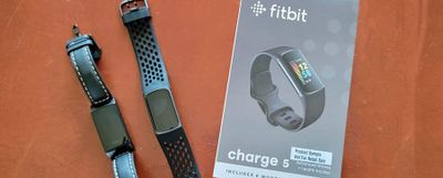 Fitbit Charge 5 Shines in Off Upgrade Season