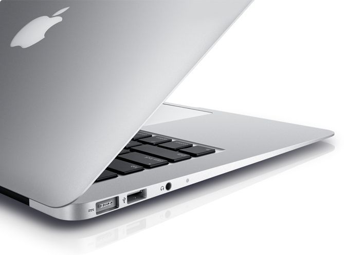 Apple, 울트라 씬 MacBook Pro 15인치 개발 완료.