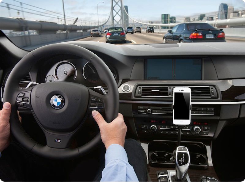 BMW, 2014년 모델 부터 Siri를 지원하는 Eyes Free 기능 탑재