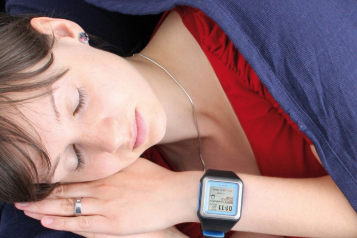 Apple. iWatch 팀에 필립스의 수면 연구 전문가 Roy J.E.M Raymann을 스카웃