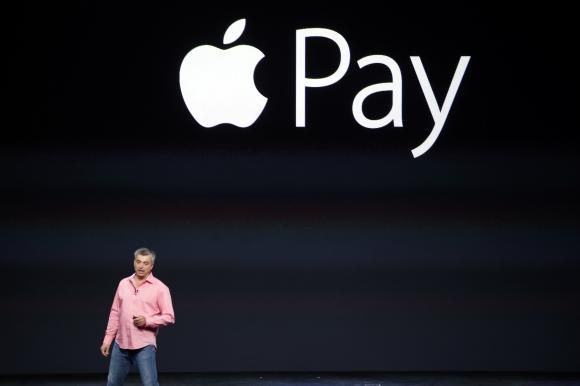 ApplePay. Twitter와 Facebook도 참여.
