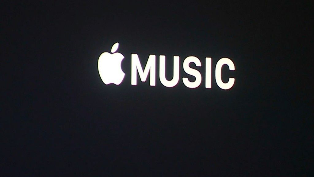 Apple 사이트 탑 카테고리에서 'iPod'와 'iTunes'를 없애고 'Music'로 통합