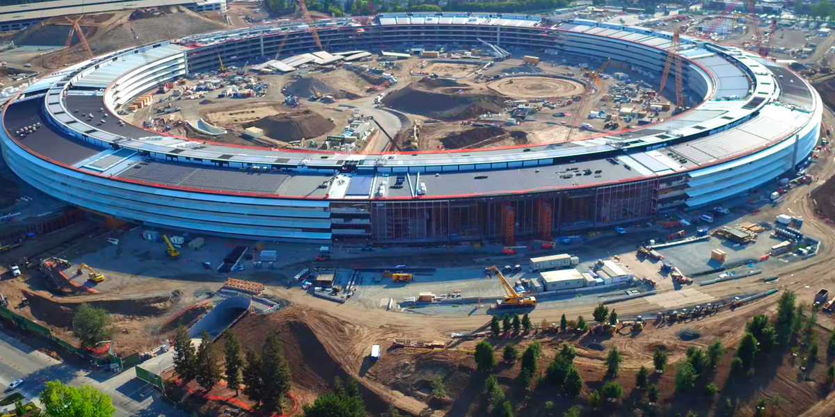 Apple Campus 2 최신 드론 영상