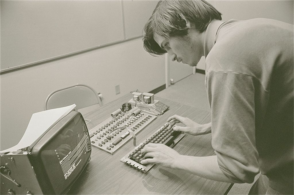Steve Jobs History : 혁신과 열정의 연대기