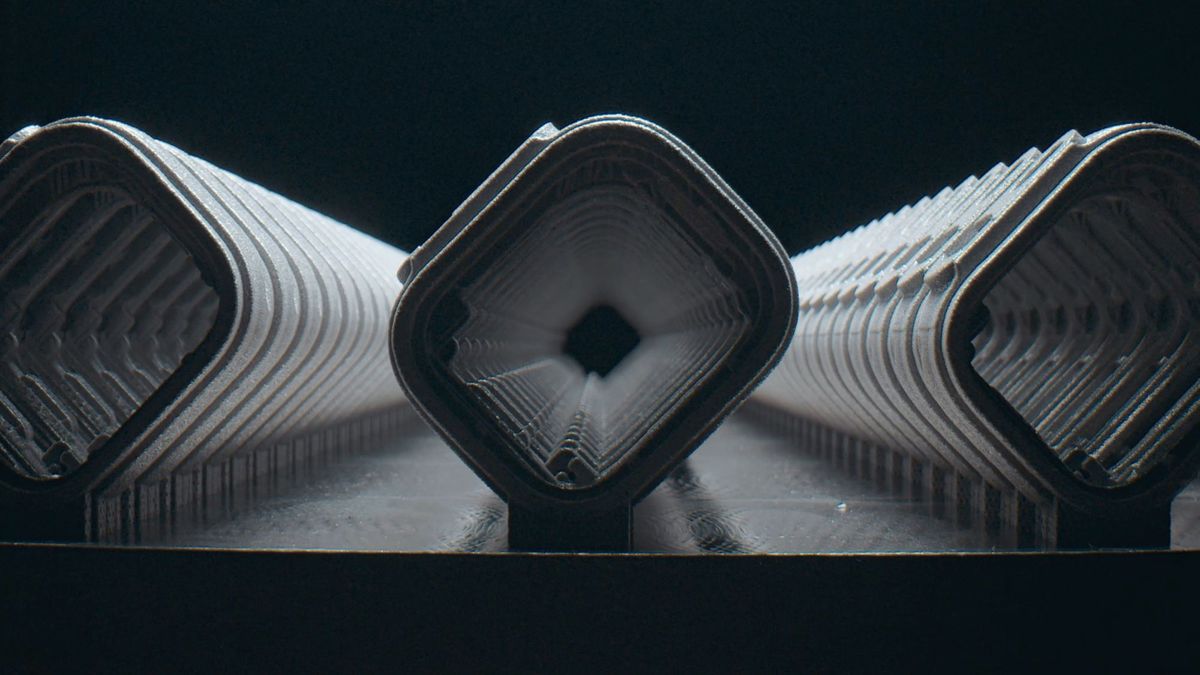 3D 프린팅 티타늄 Apple Watch 케이스와 함께 그리는 미래
