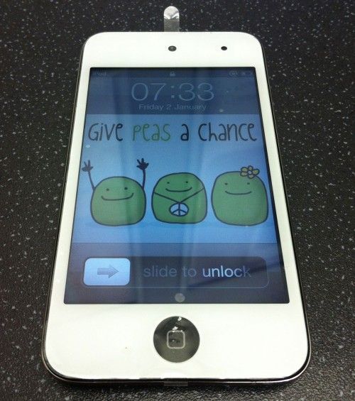 Apple, 흰색 iPod touch 10월에 발표