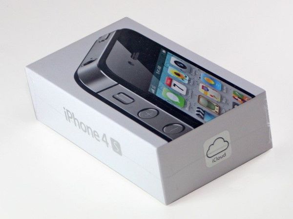 iPhone 4S 분해 사진 공개