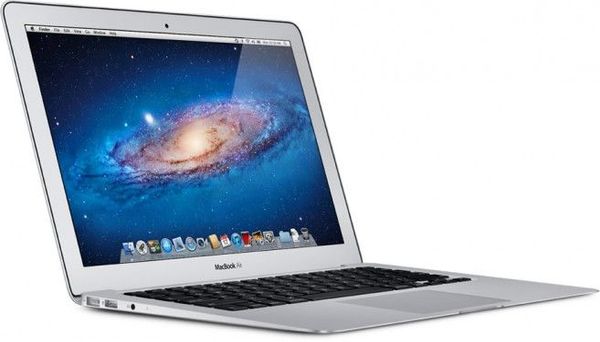 Apple, 2010년 15인치 MacBook Air의 발매 계획을 갖고 있었다?