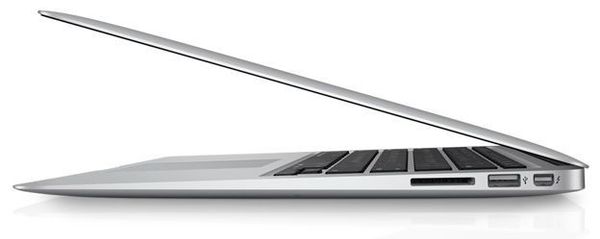 2012년 초 MacBook Air 15형 리프레시 예정