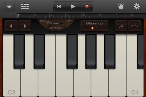 GarageBand, iPhone/iPod touch 대응 업데이트.