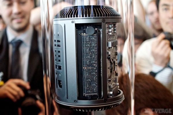 The Verge. 새로운 Mac Pro 사진 및 영상 제공