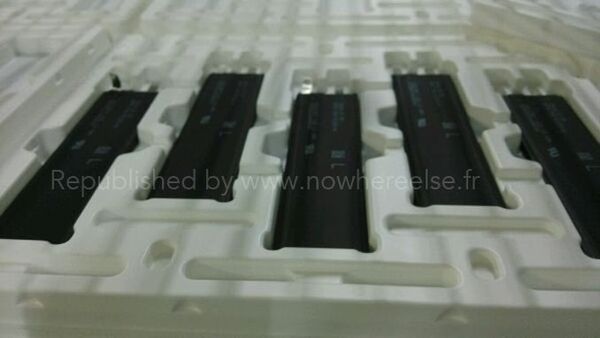 iPhone 6의 것으로 보이는 베터리 사진?
