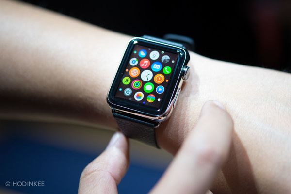 Apple Watch, 실제 착용 고해상도 사진