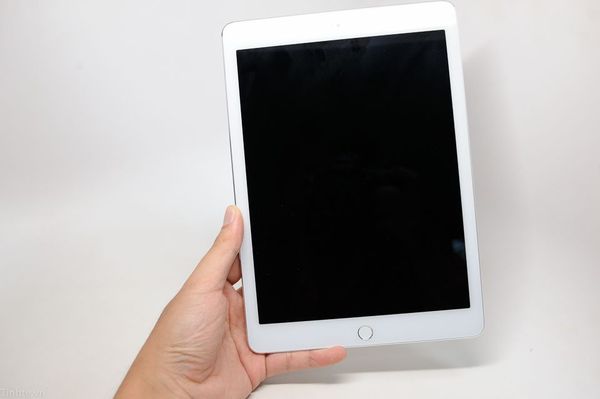 2세대 iPad Air 제품 사진&영상 유출?