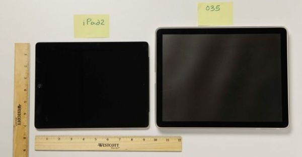 12.9인치 iPad의 생산 공급 업체의 문제로 내년 초로 지연.