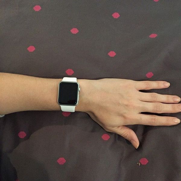 Apple Watch Sport 언박싱 및 착용 사진.