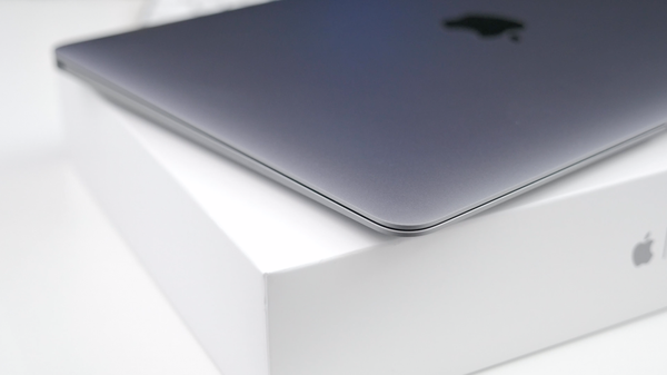 9to5Mac. 12형 MacBook 영상 리뷰.