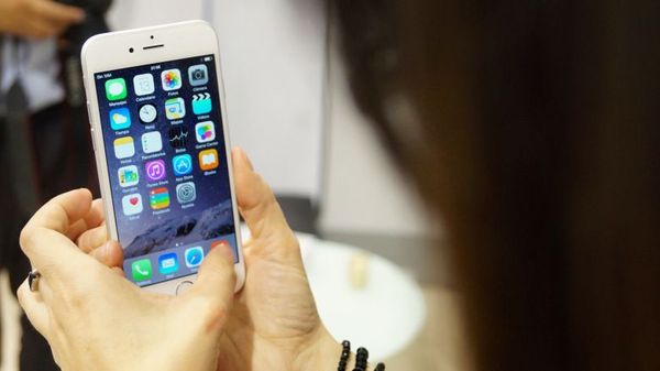 Apple, 감압식 터치 패널을 채용 한 iPhone의 초기 생산을 시작?