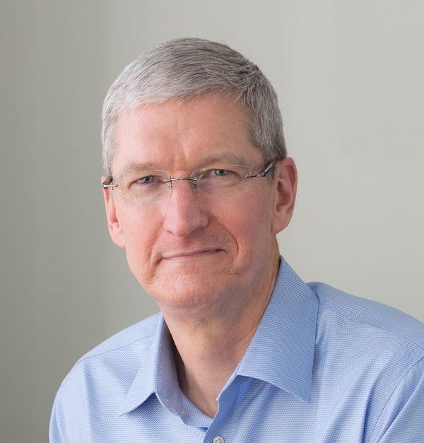 Tim Cook CEO 인권 단체 Robert F. Kennedy Human Rights의 이사로 참여.