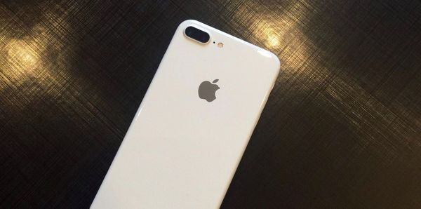 [루머] 제트 화이트 iPhone 7 이미지