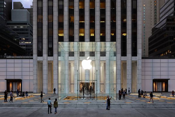 Apple Store, Fifth Avenue : 큐브가 돌아오다.