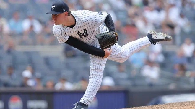 Mark Leiter Jr. placed on the 15-day IL; Clayton Beeter Recalled