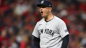 The AL East is down to a 1 game lead after the latest Yankees collapse