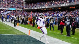 Giants Collapse in the Fourth Quarter...Again