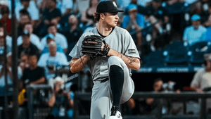 INSTANT REACTION: The Yanks won their first road extra-inning game of 2025