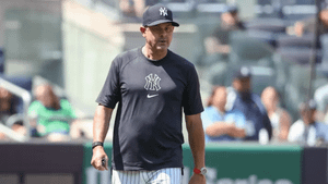 Yankees’ Divisional Collapse Exposes Boone’s Stubborn Approach as Red Sox Dominate Rivalry