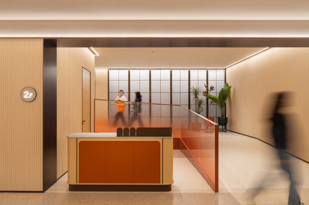 Orange Hotel 3.0