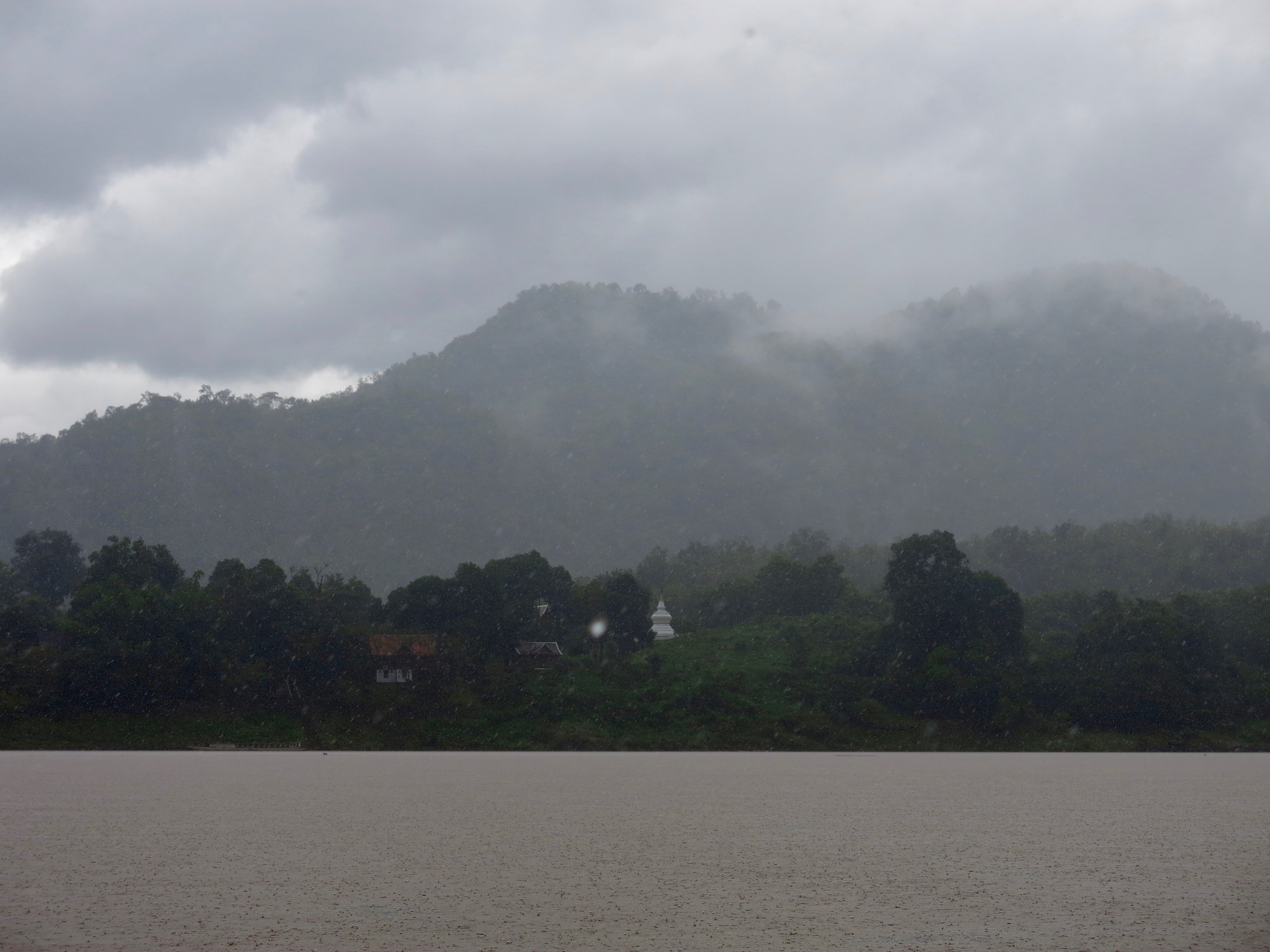 Mekong drifting...
