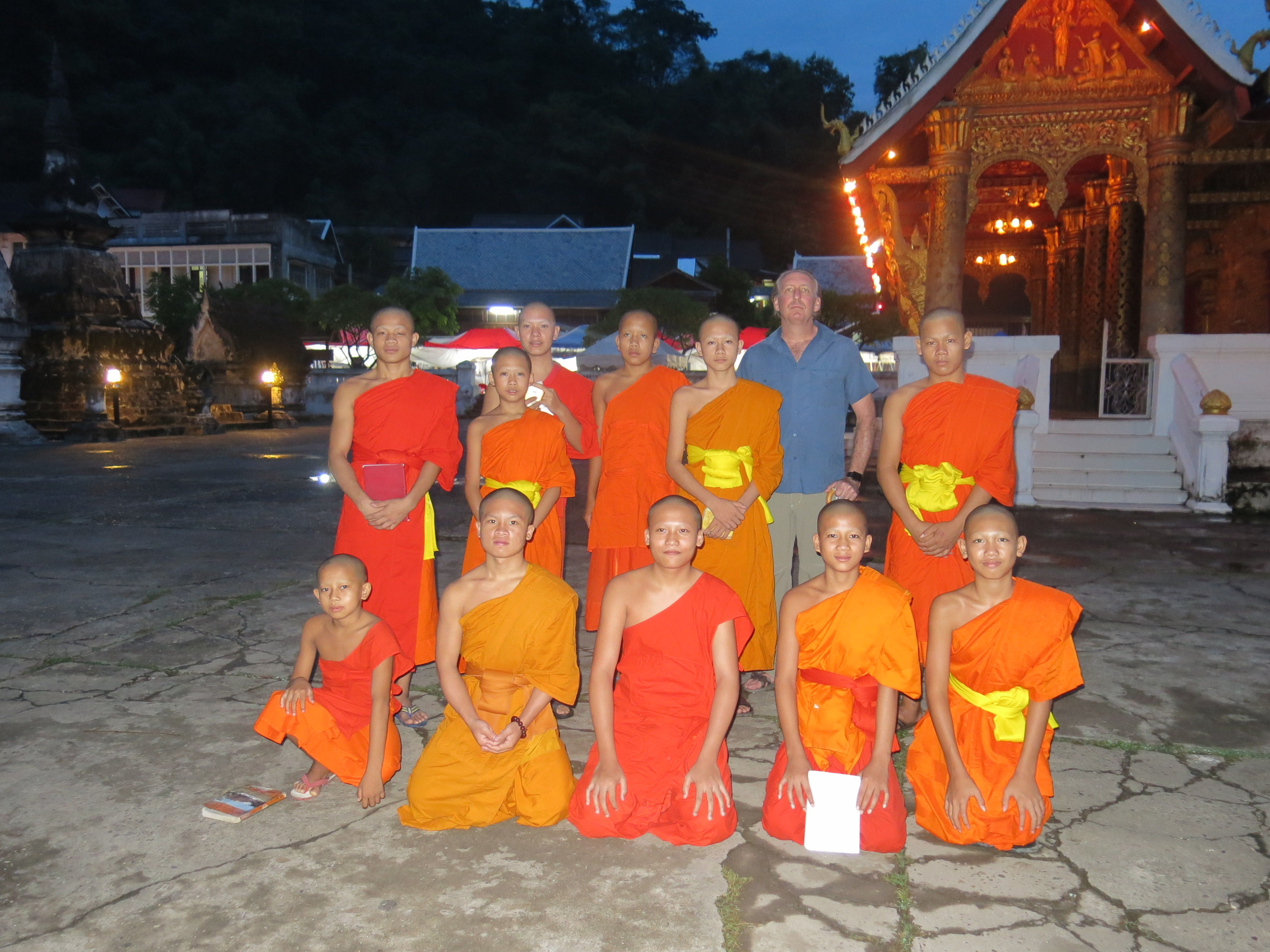 photo with the monks