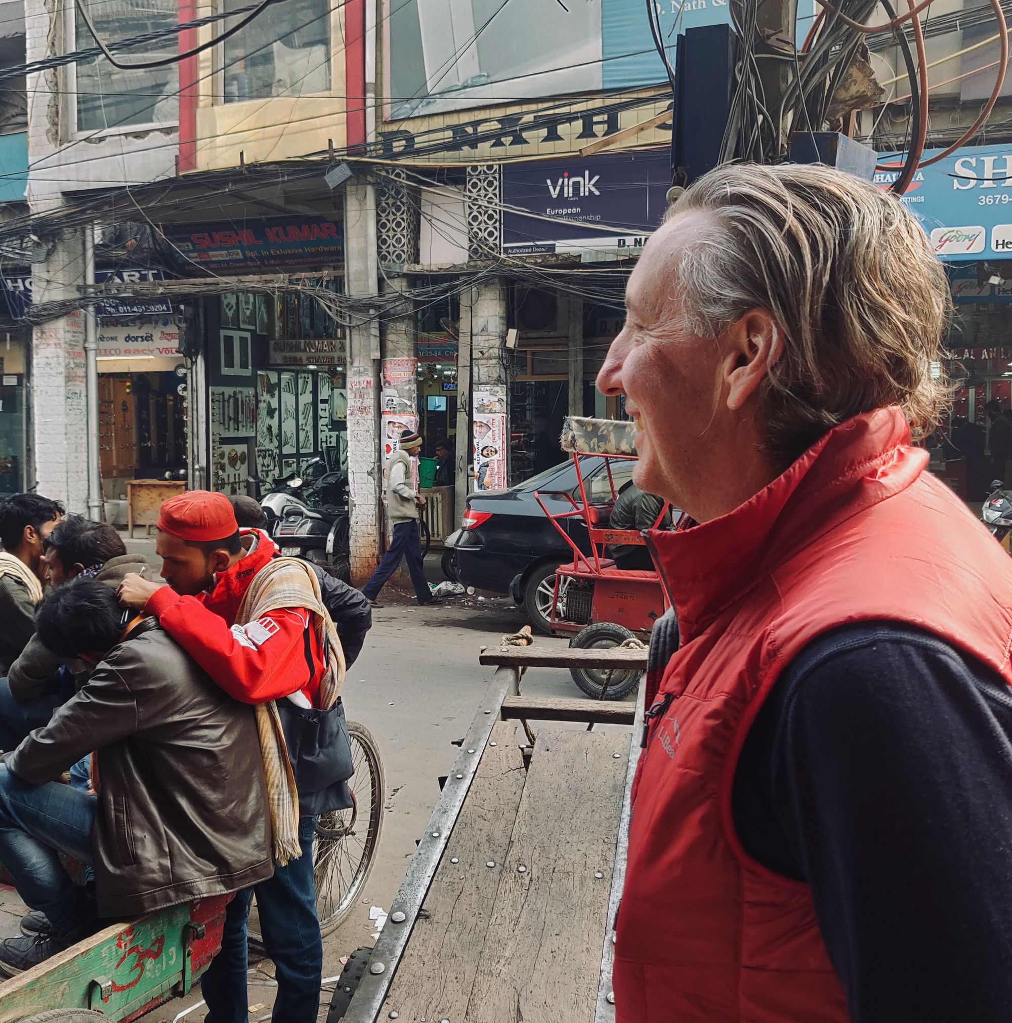 Sidewalk Ear Cleaner